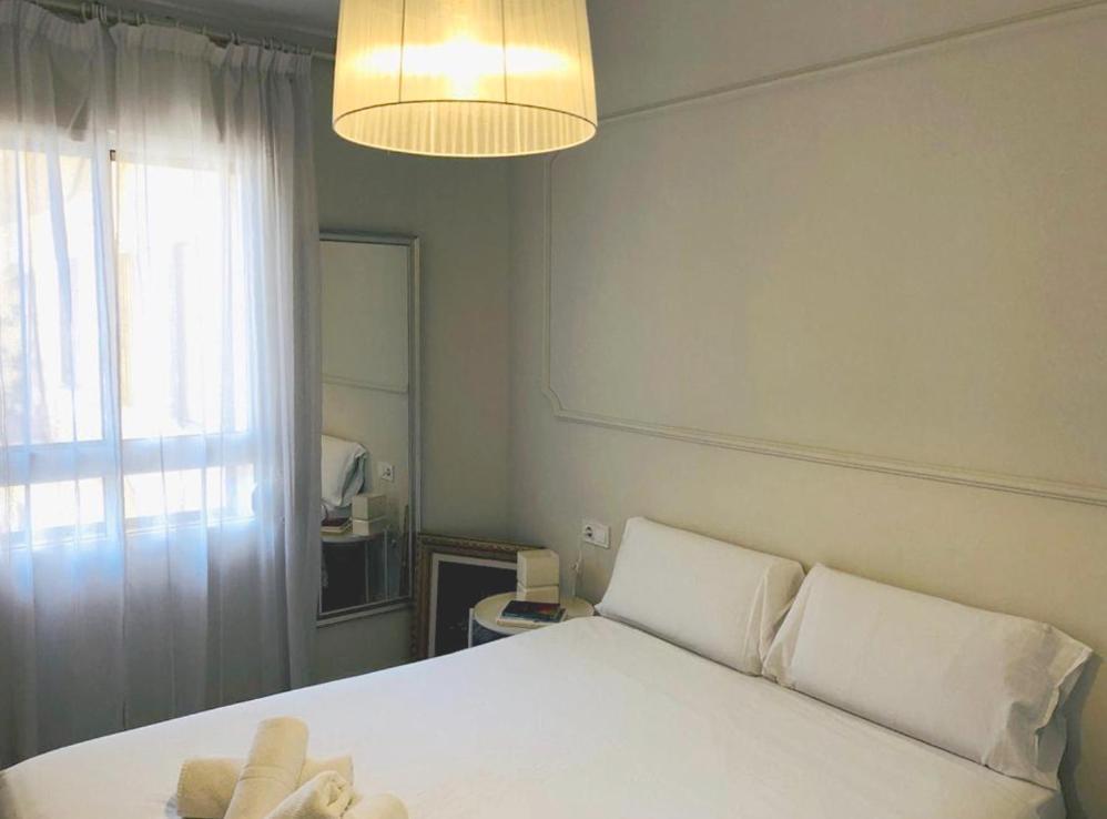 Apartamento A 50 Metros De La Playa Malagueta Con Vistas Al Mar Μάλαγα Εξωτερικό φωτογραφία