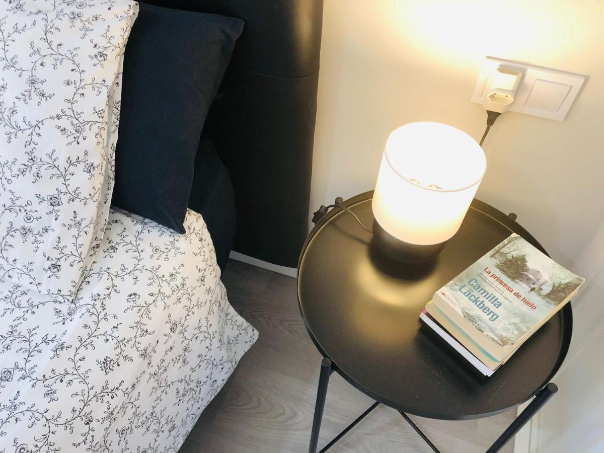 Apartamento A 50 Metros De La Playa Malagueta Con Vistas Al Mar Μάλαγα Εξωτερικό φωτογραφία